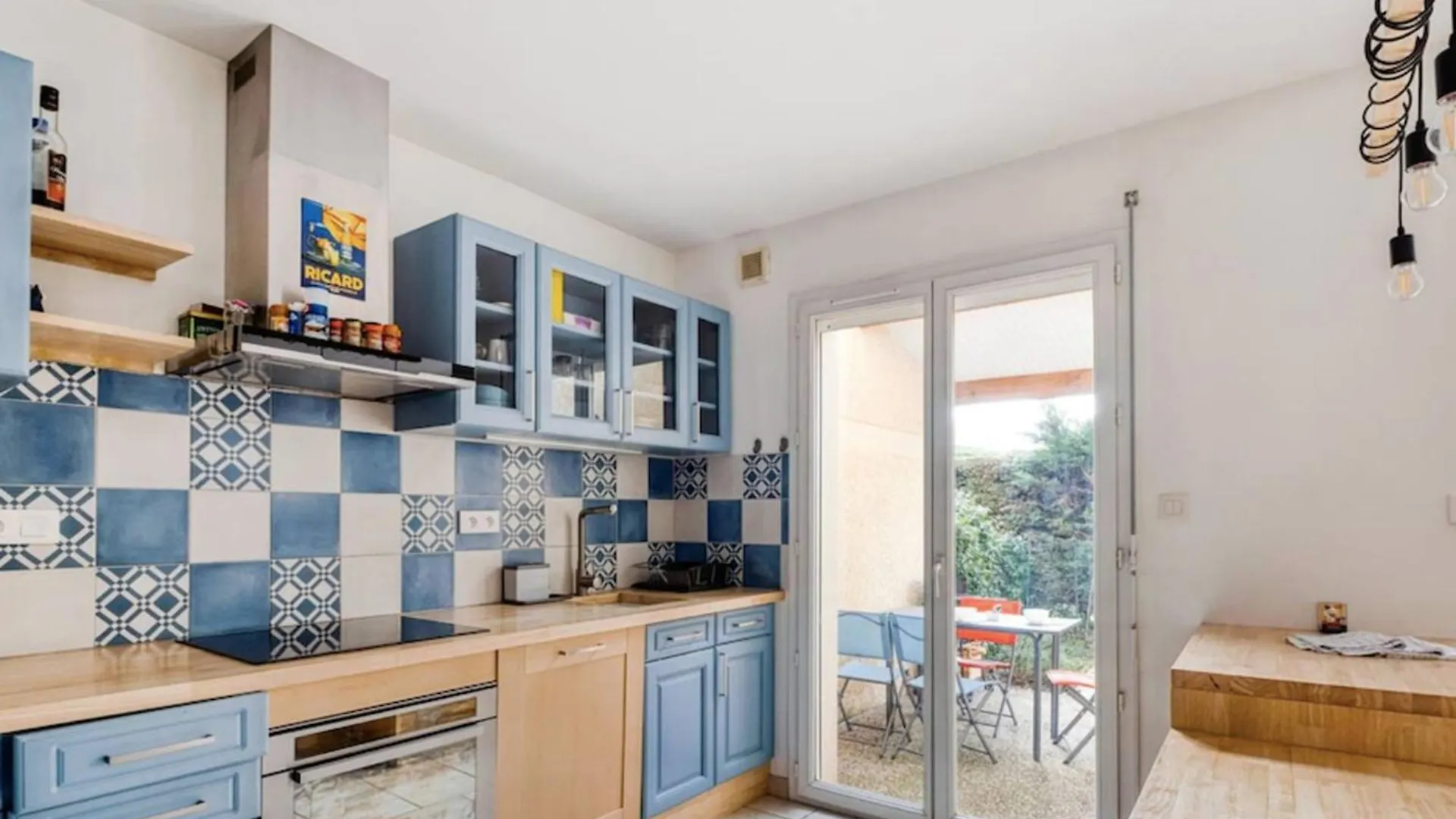 Splendid Family Home In Tuluza 0*,  Francja